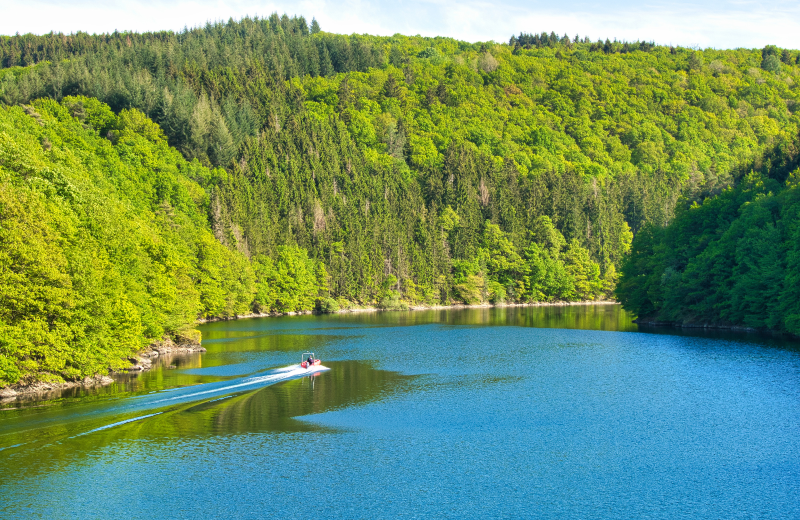 Het meer van de Boven-Sûre